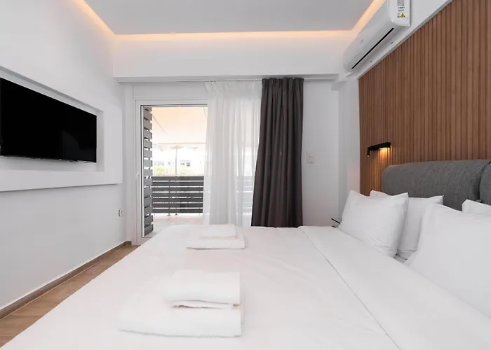 Central Athens Retreat, Stylish 1-Bedroom With Full Amenities