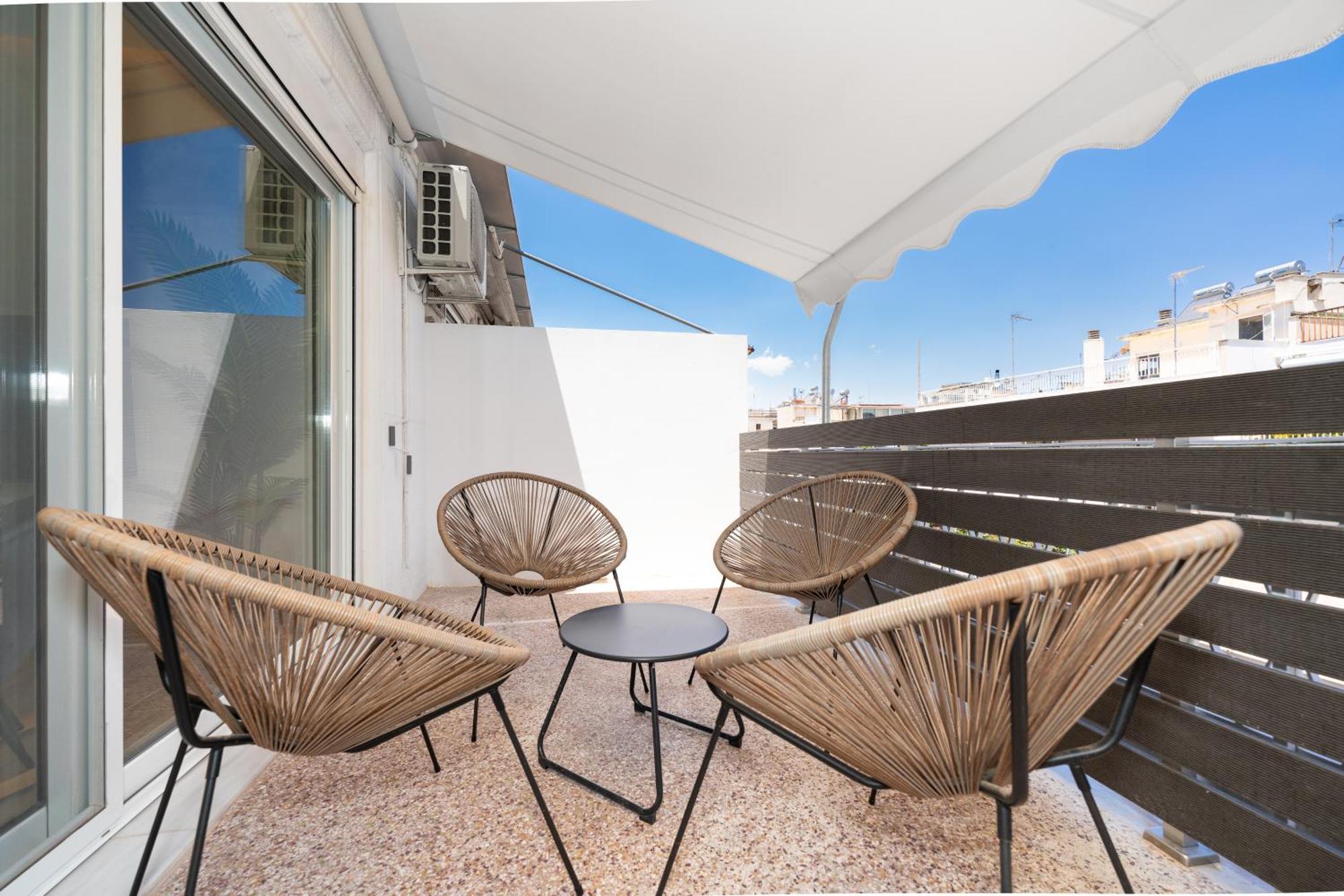 Apartment Retreat, Stylish 1-bedroom With Full Amenities Athens